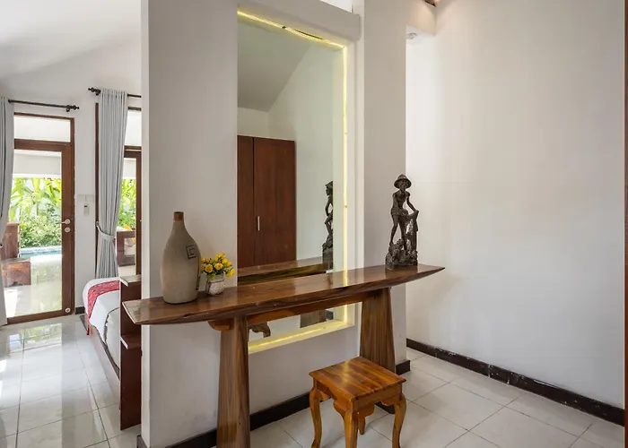 3 Bedroom In D' Centre * Seminyak (Bali)