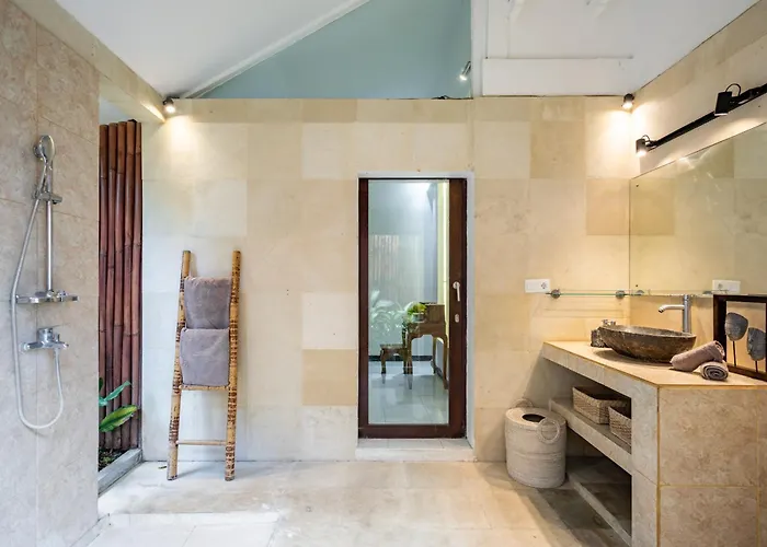 Villa 3 Bedroom In D' Centre