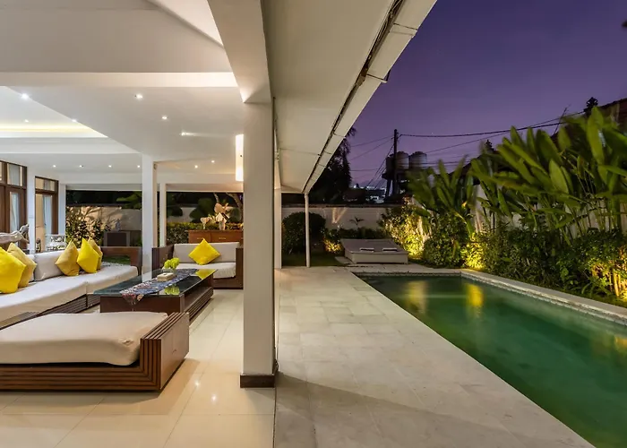 Villa 3 Bedroom In D' Centre *